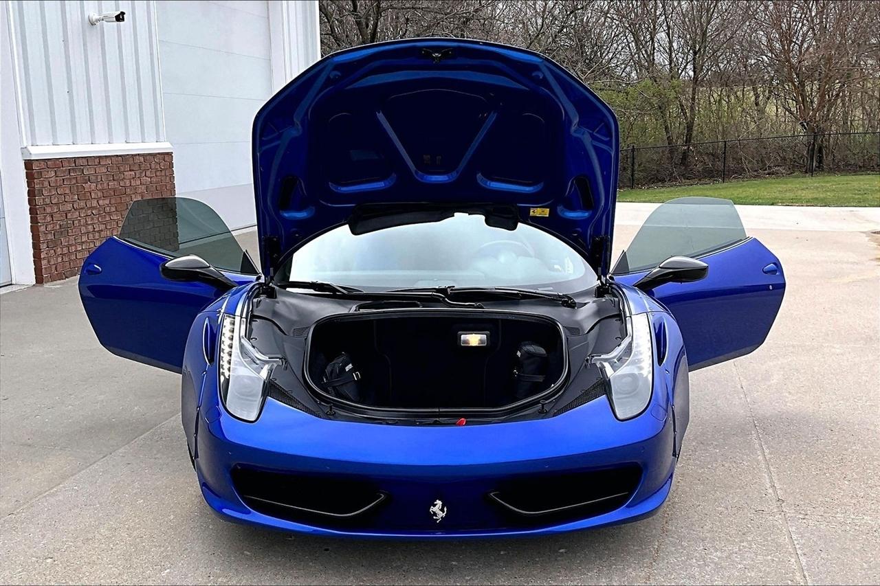 Ferrari 458 Italia  2015
