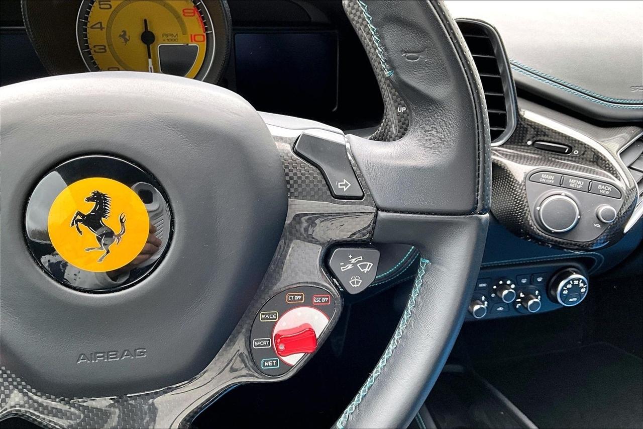 Ferrari 458 Italia  2015