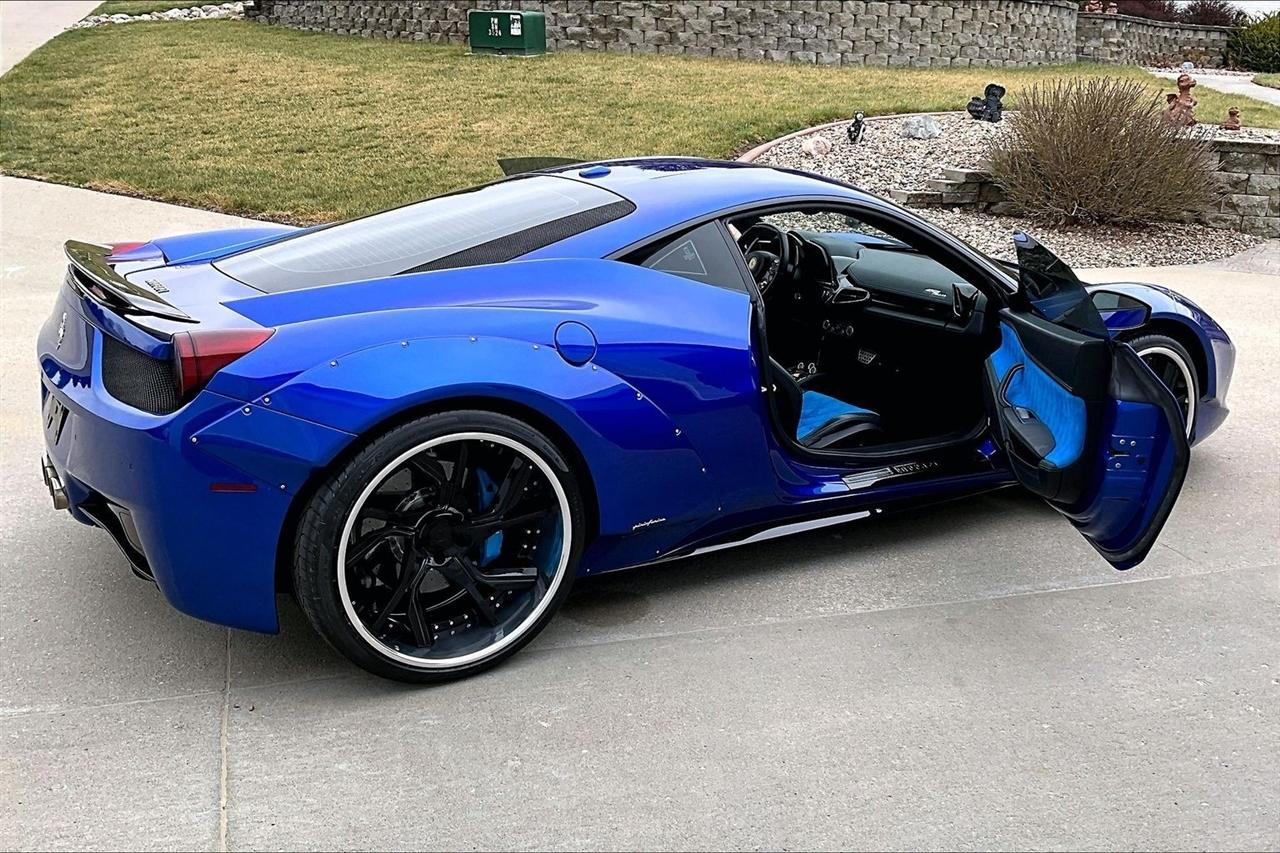 Ferrari 458 Italia  2015