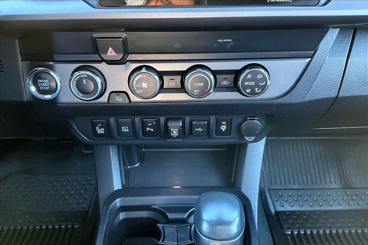 Toyota Tacoma 4WD TRD Sport Double Cab 5' Bed AT (Natl) 2020