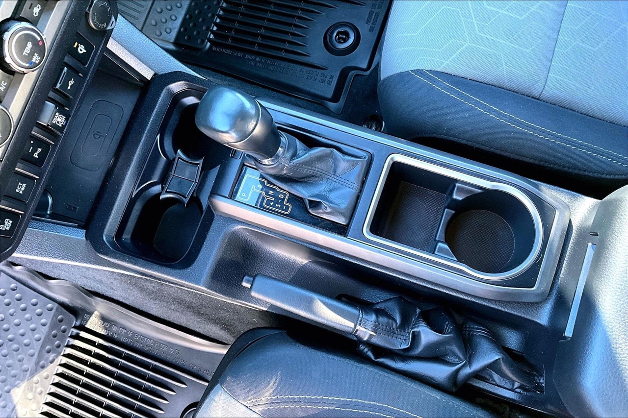 Toyota Tacoma 4WD TRD Sport Double Cab 5' Bed AT (Natl) 2020