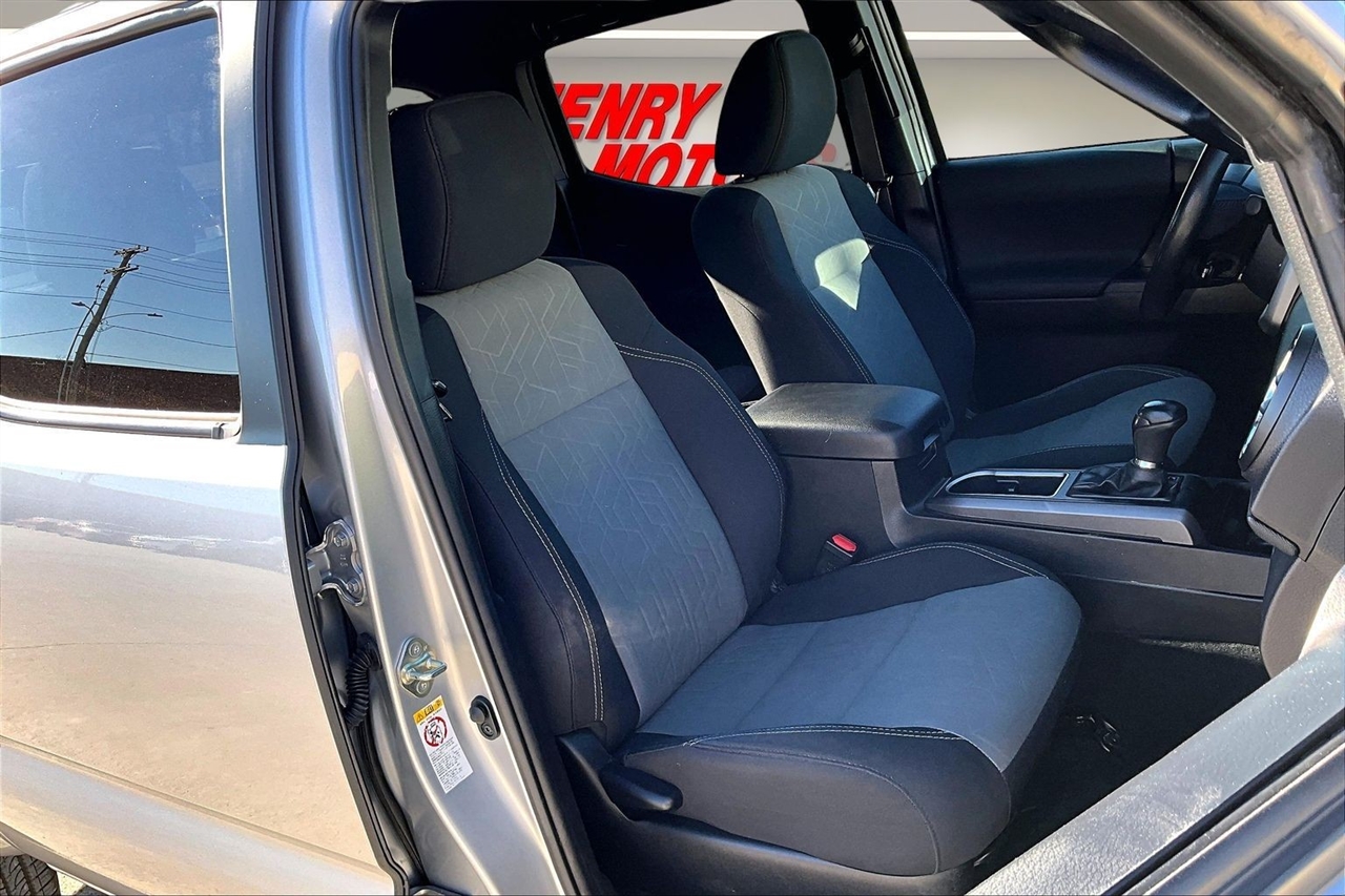 Toyota Tacoma 4WD TRD Sport Double Cab 5' Bed AT (Natl) 2020