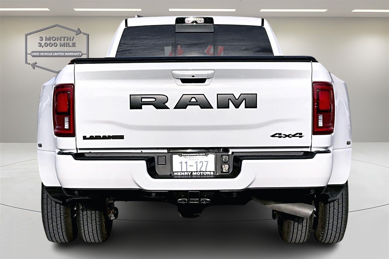RAM 3500 Laramie 4x4 Mega Cab 6'4" Box 2025