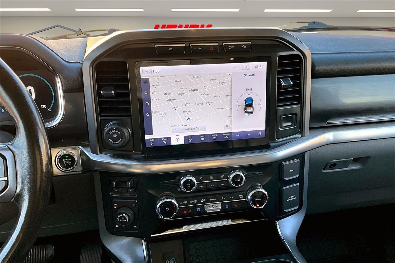 Ford F-150 Lariat SuperCrew 4WD 2023