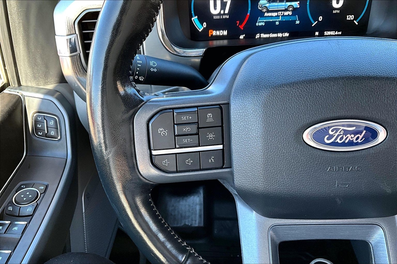 Ford F-150 Lariat SuperCrew 4WD 2023