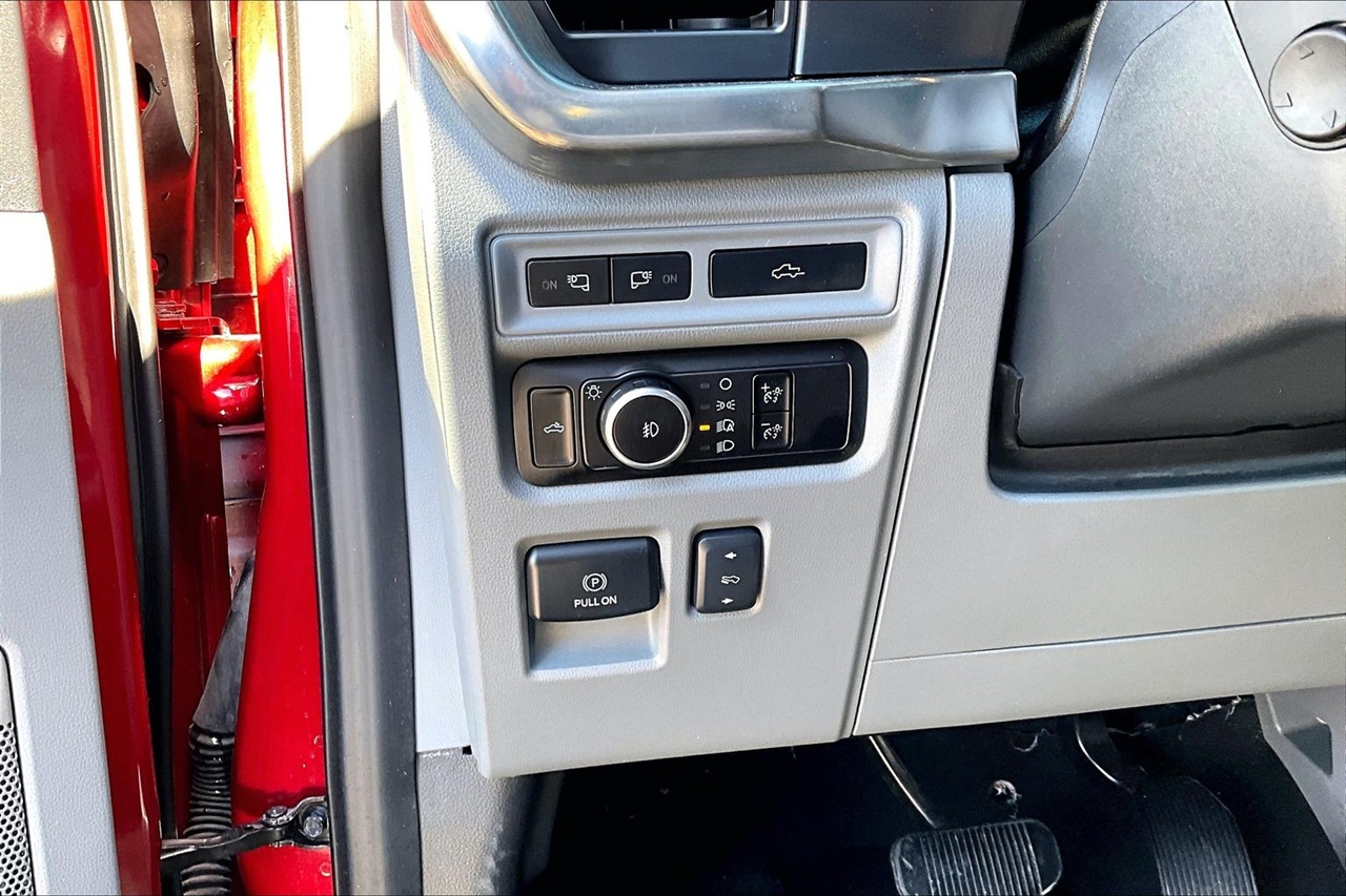 Ford F-150 Lariat SuperCrew 4WD 2023