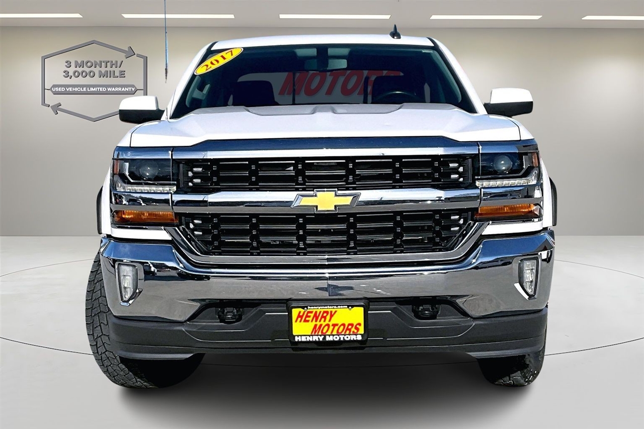 Chevrolet Silverado 1500 4WD Crew Cab 143.5" LT w/1LT 2017