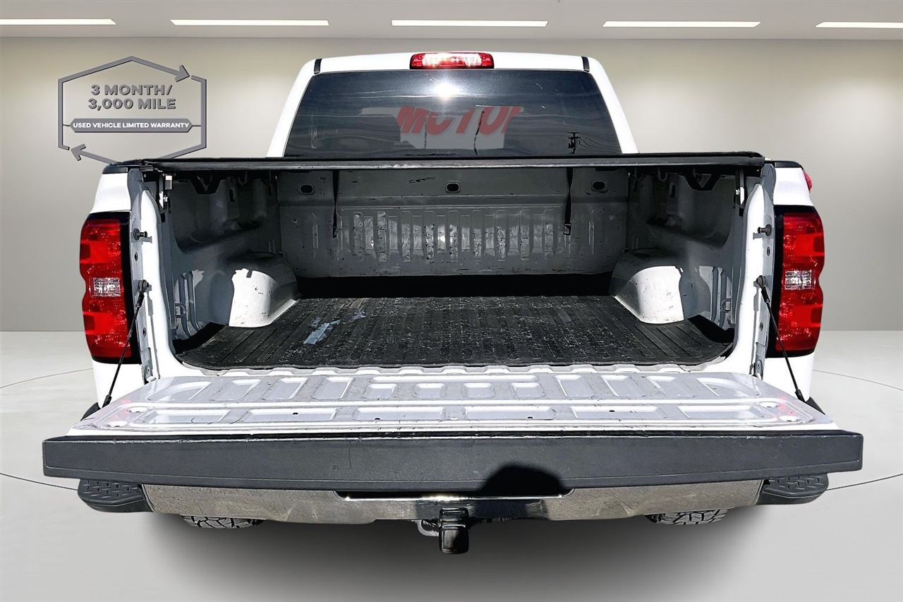 Chevrolet Silverado 1500 4WD Crew Cab 143.5" LT w/1LT 2017