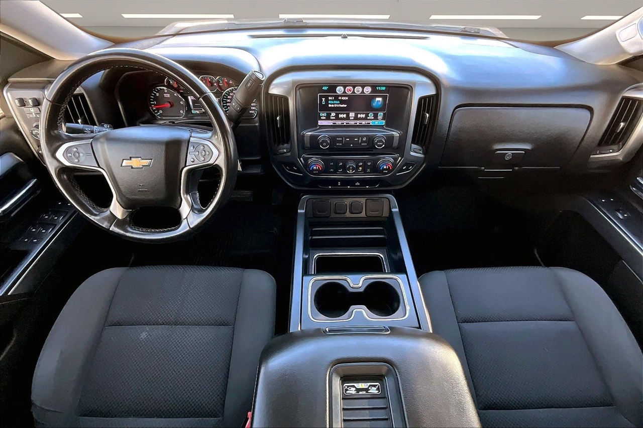 Chevrolet Silverado 1500 4WD Crew Cab 143.5" LT w/1LT 2017