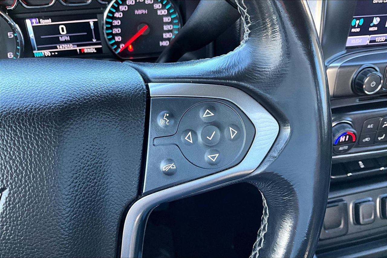 Chevrolet Silverado 1500 4WD Crew Cab 143.5" LT w/1LT 2017