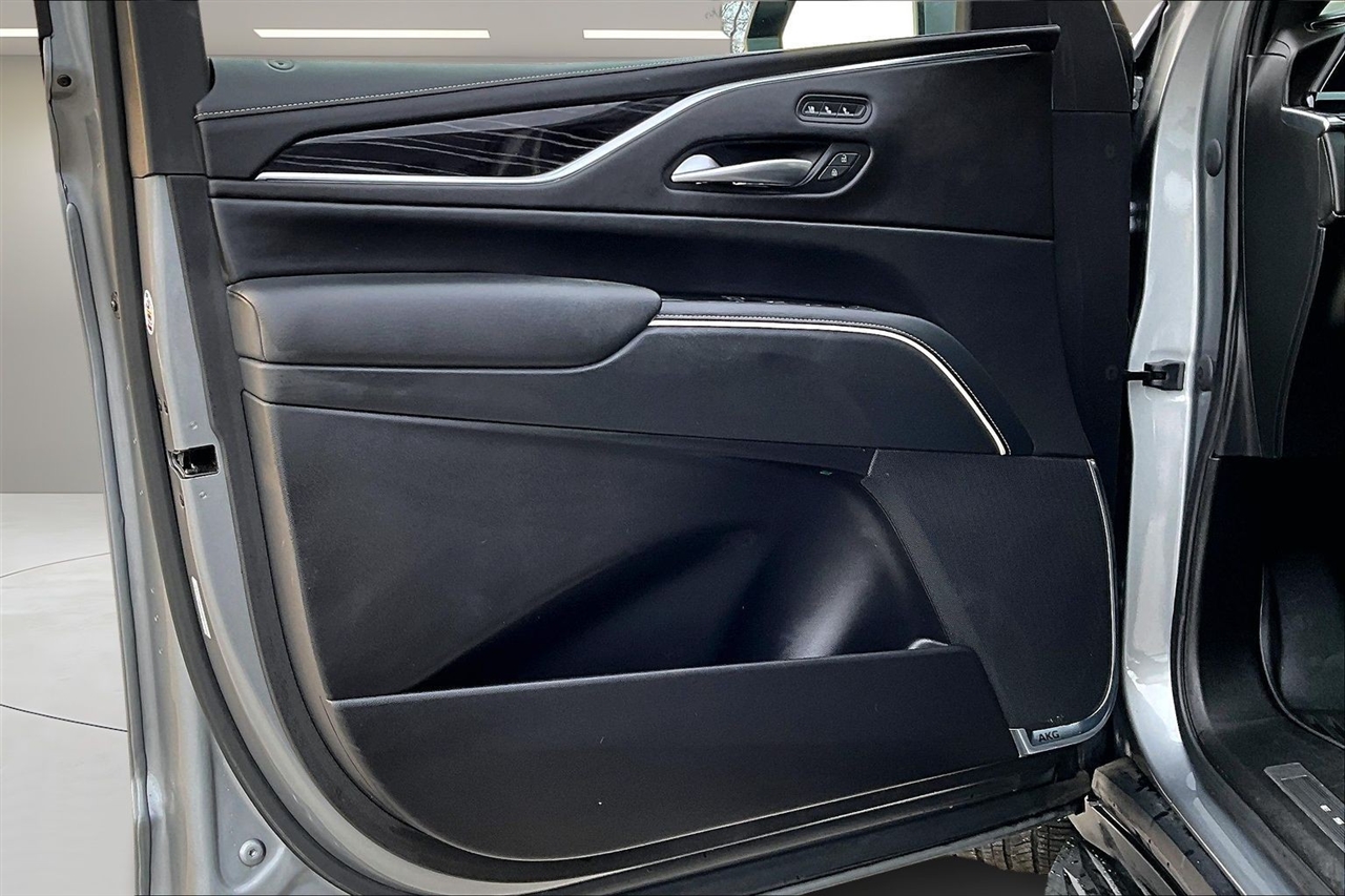 Cadillac Escalade 4WD 4dr Sport 2023