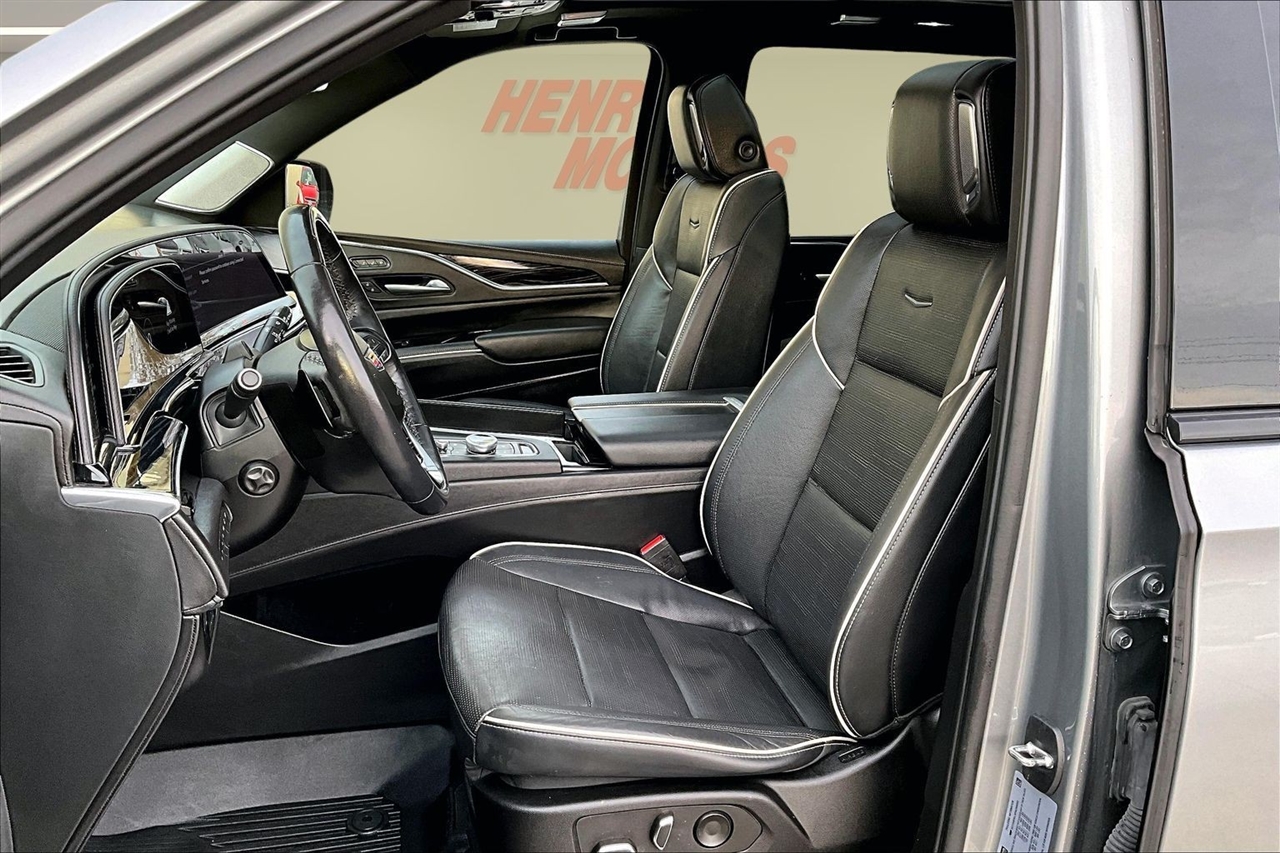 Cadillac Escalade 4WD 4dr Sport 2023