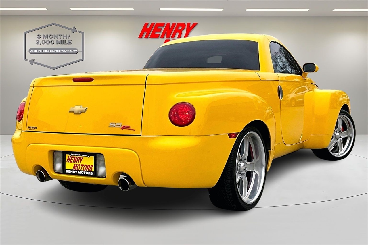 Chevrolet SSR  2004