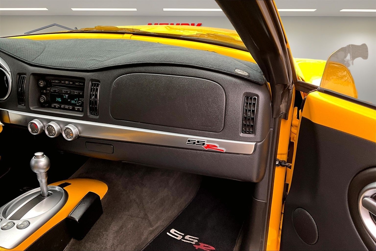 Chevrolet SSR  2004