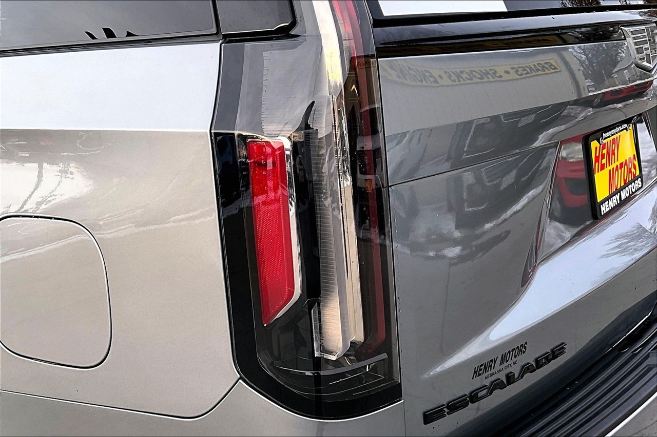 Cadillac Escalade 4WD 4dr Sport 2023