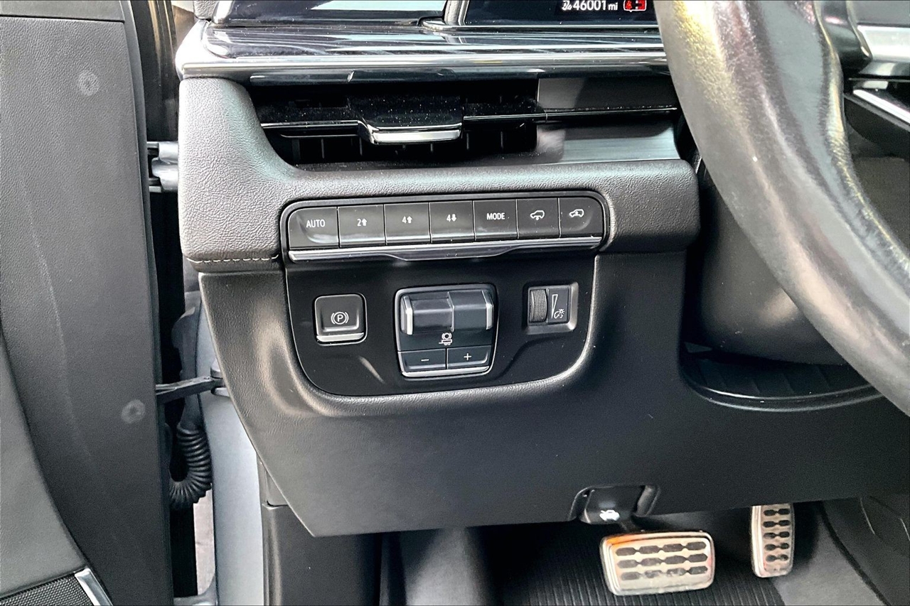 Cadillac Escalade 4WD 4dr Sport 2023