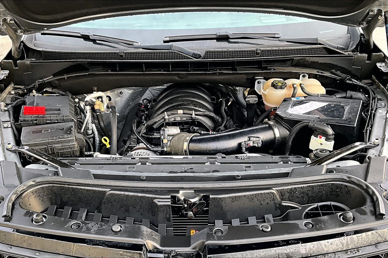 Cadillac Escalade 4WD 4dr Sport 2023