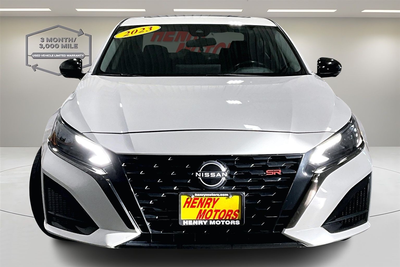 Nissan Altima 2.0 SR Sedan 2023