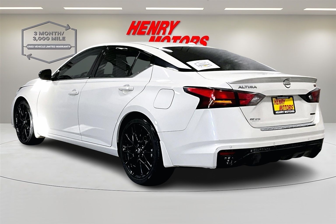 Nissan Altima 2.0 SR Sedan 2023