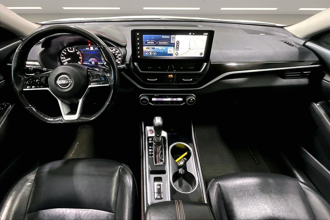 Nissan Altima 2.0 SR Sedan 2023