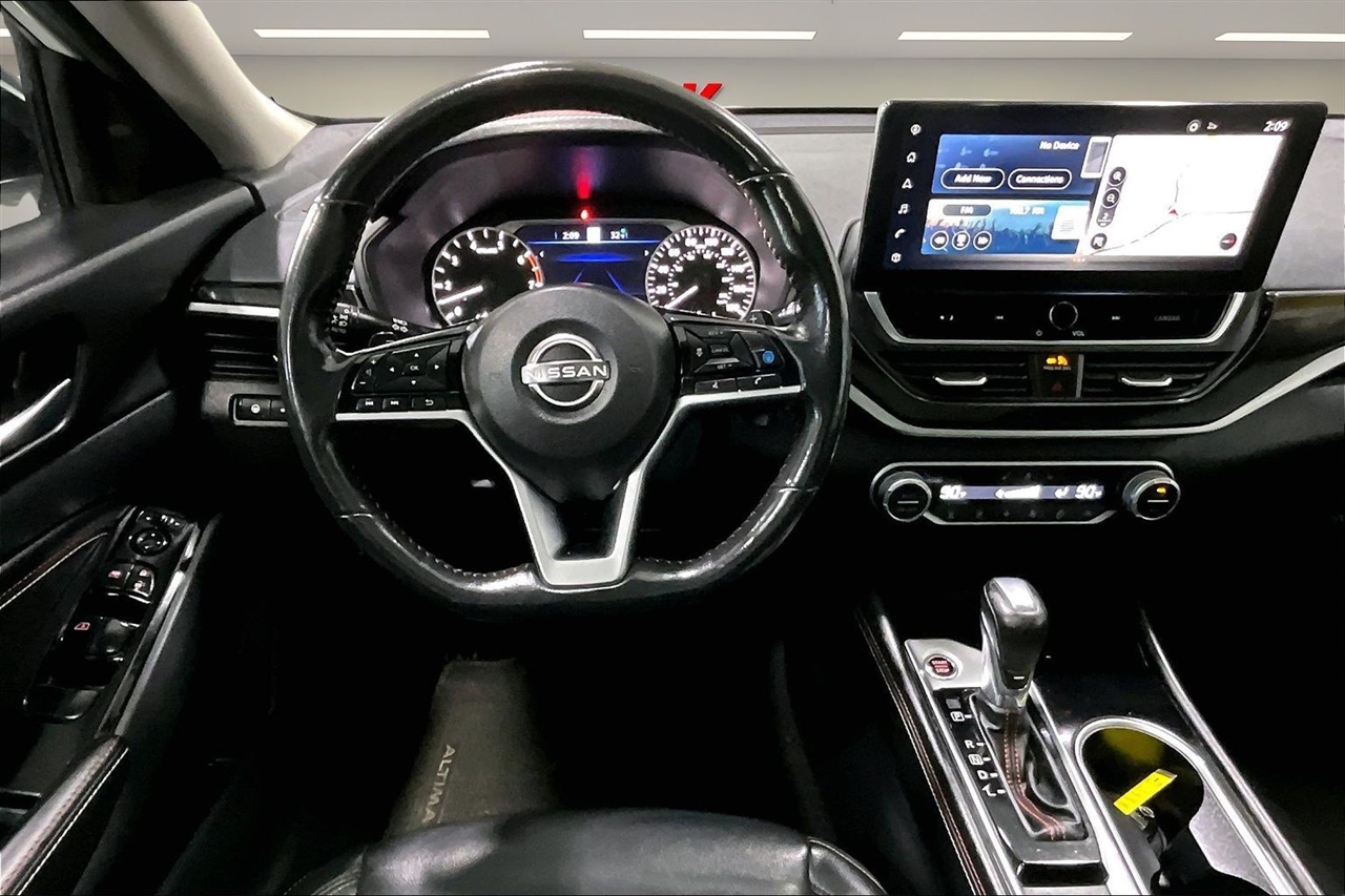 Nissan Altima 2.0 SR Sedan 2023