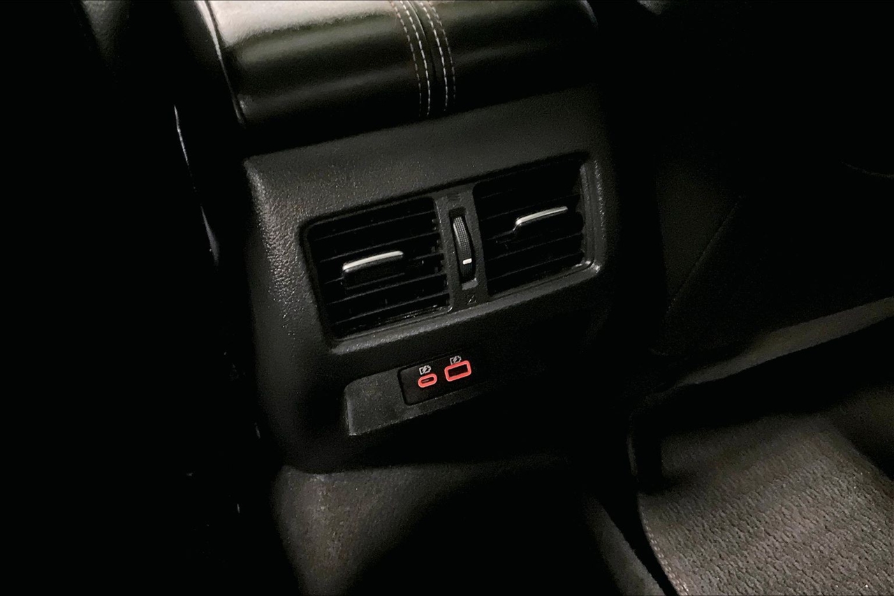 Nissan Altima 2.0 SR Sedan 2023