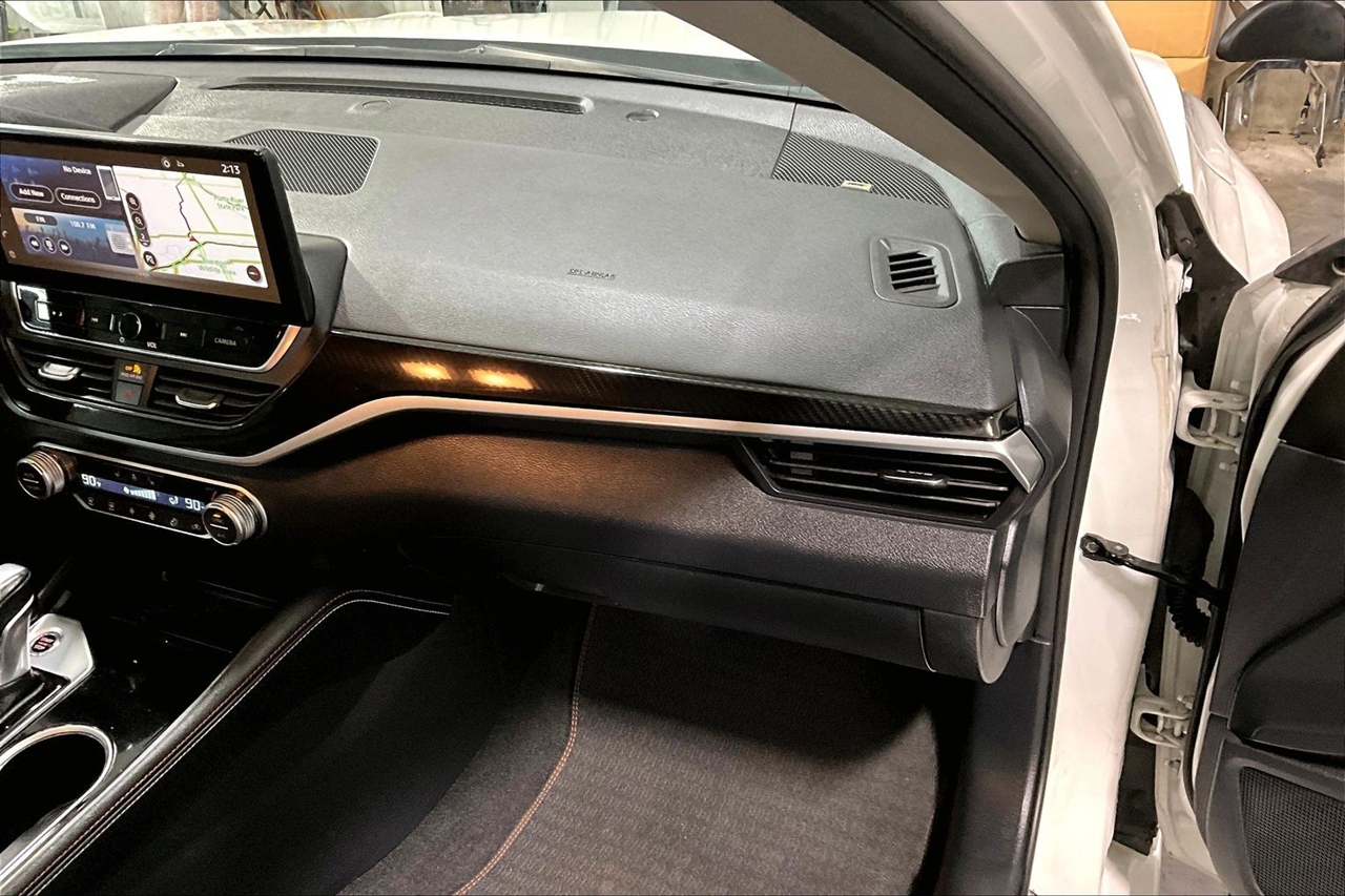 Nissan Altima 2.0 SR Sedan 2023