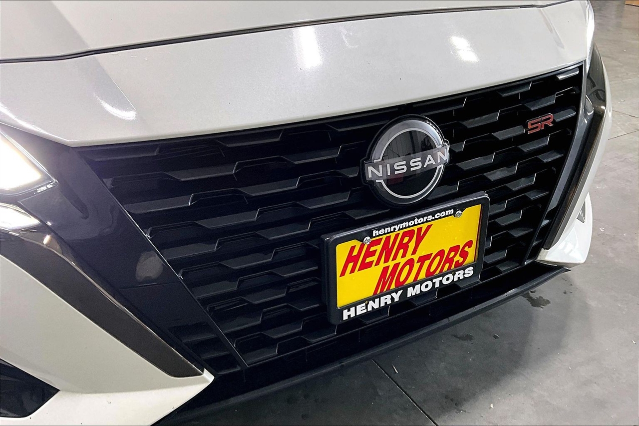 Nissan Altima 2.0 SR Sedan 2023