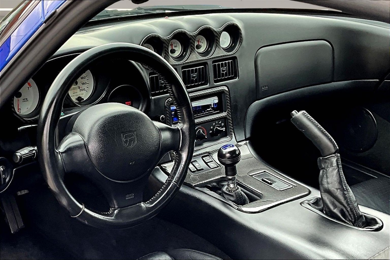 Dodge Viper 2dr GTS Coupe 1996