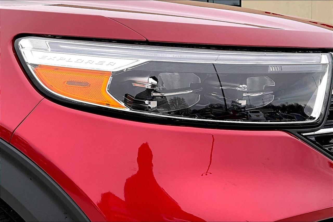 Ford Explorer XLT 4WD 2023