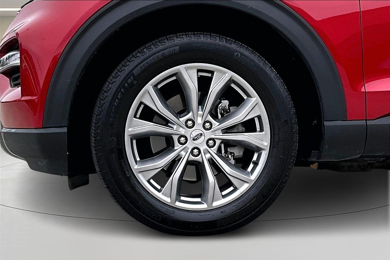 Ford Explorer XLT 4WD 2023