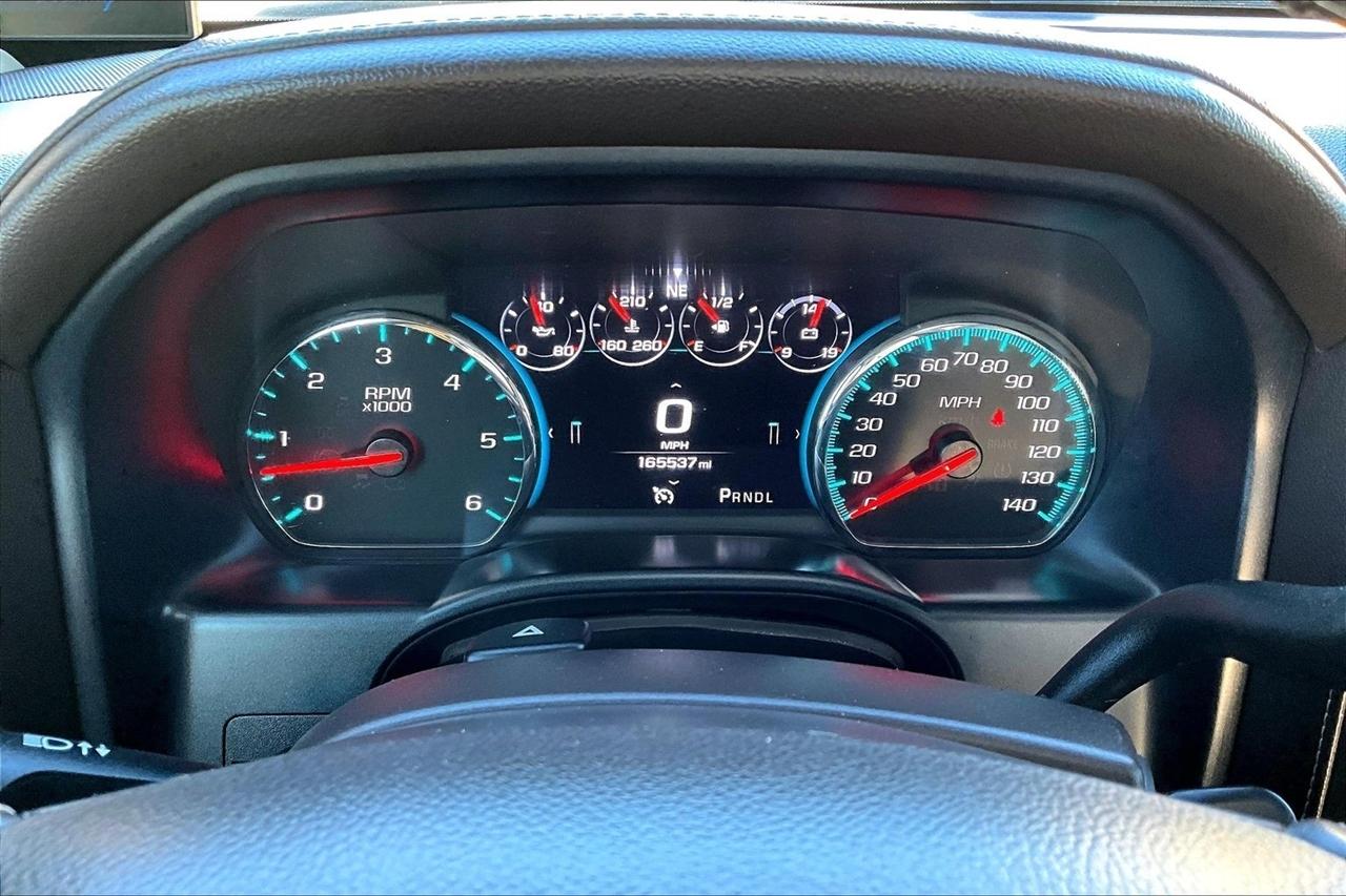 GMC Sierra 1500 4WD Crew Cab 143.5" Denali 2018