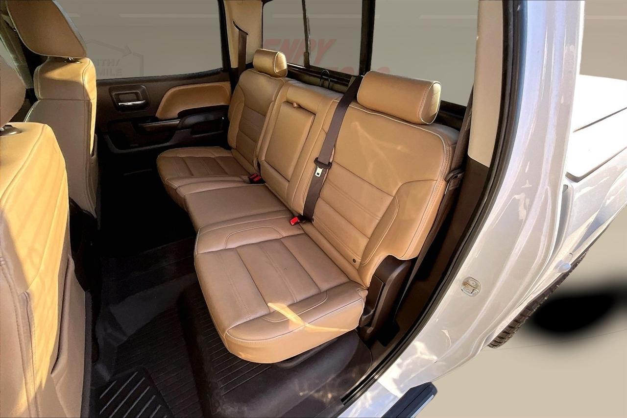 GMC Sierra 1500 4WD Crew Cab 143.5" Denali 2018