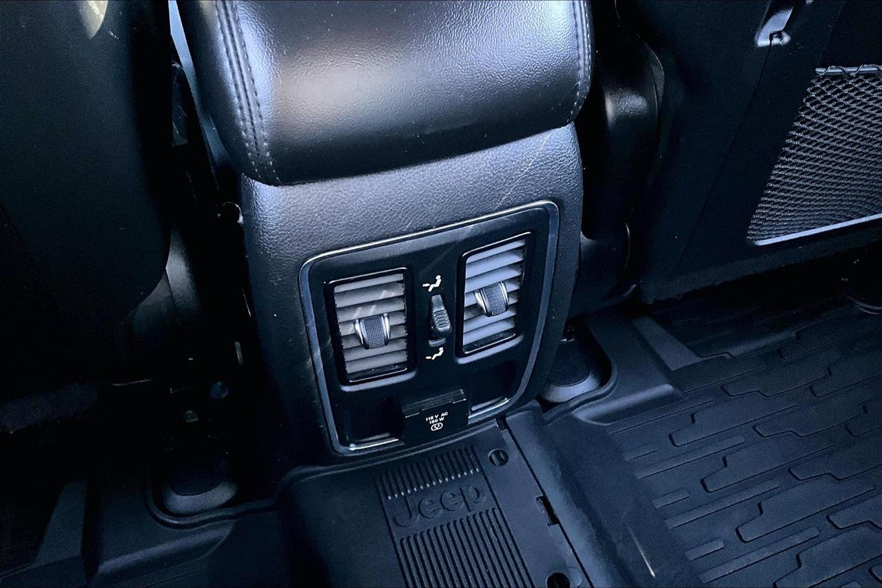 Jeep Grand Cherokee Laredo X 4x4 2021