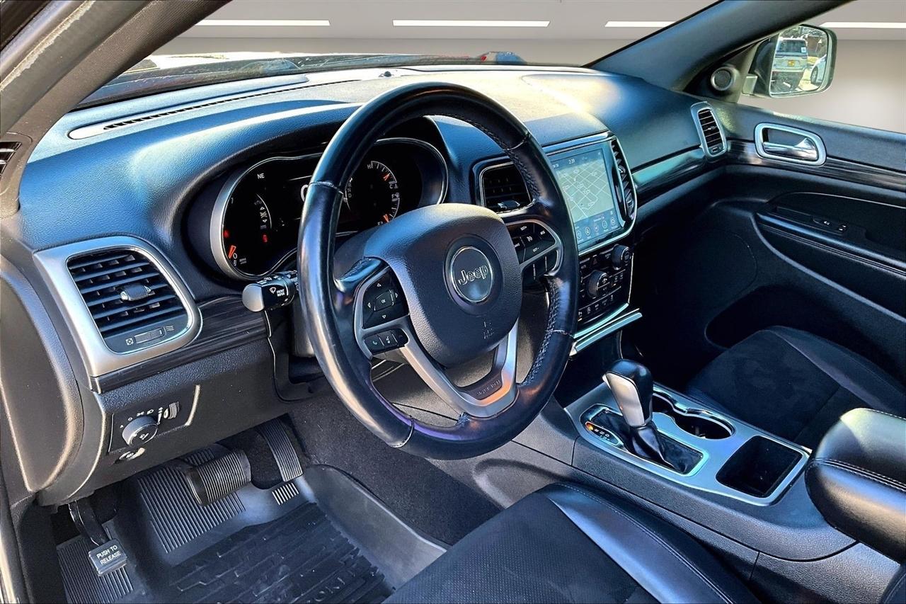 Jeep Grand Cherokee Laredo X 4x4 2021