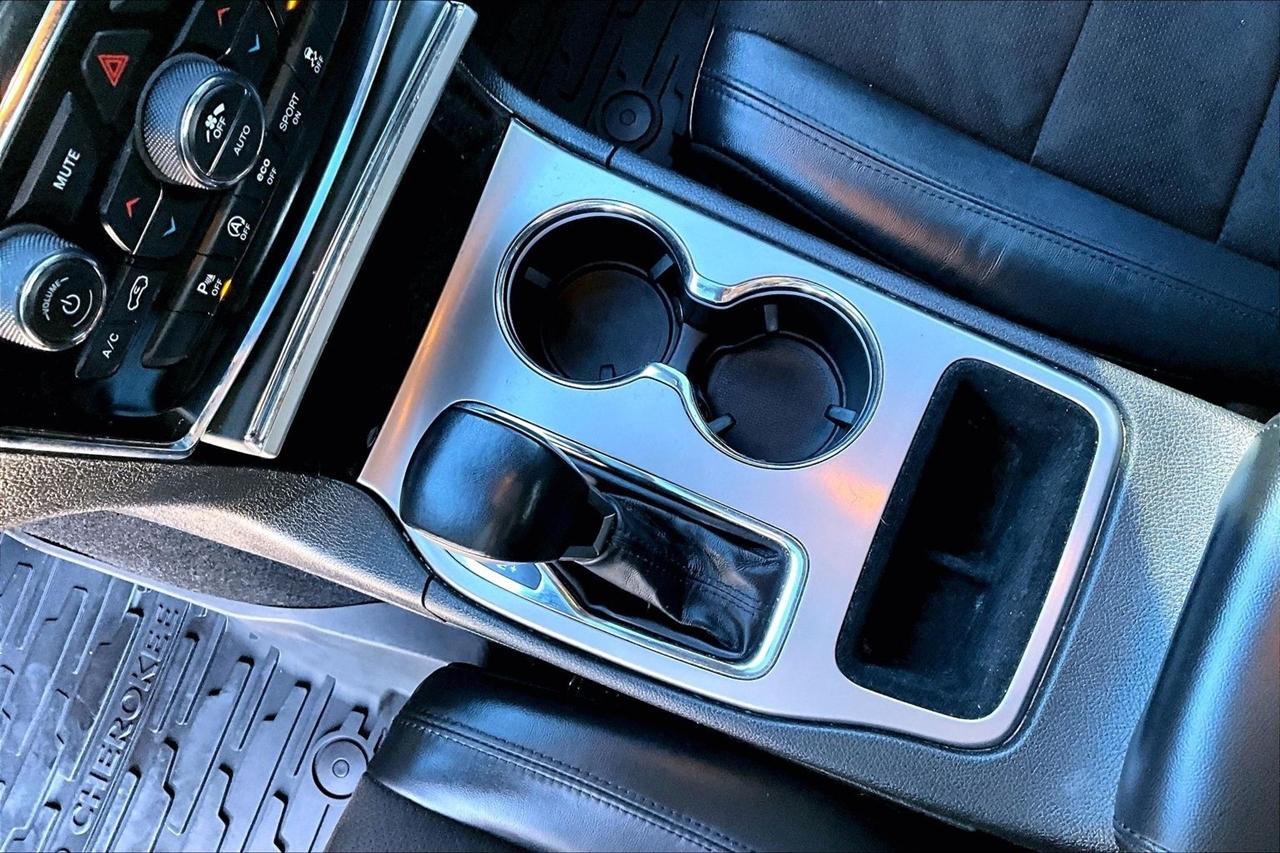 Jeep Grand Cherokee Laredo X 4x4 2021