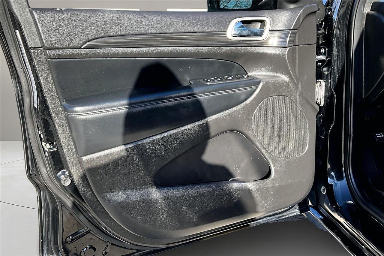 Jeep Grand Cherokee Laredo X 4x4 2021