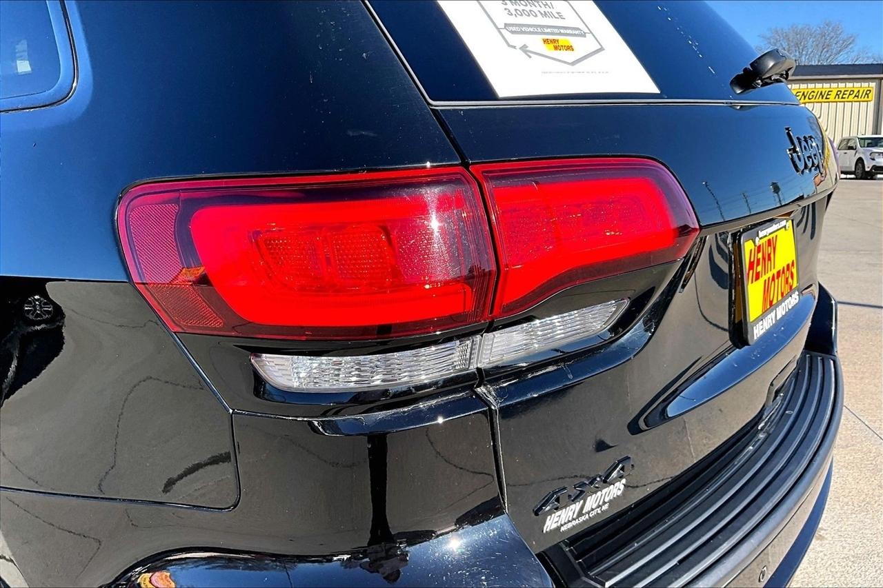 Jeep Grand Cherokee Laredo X 4x4 2021