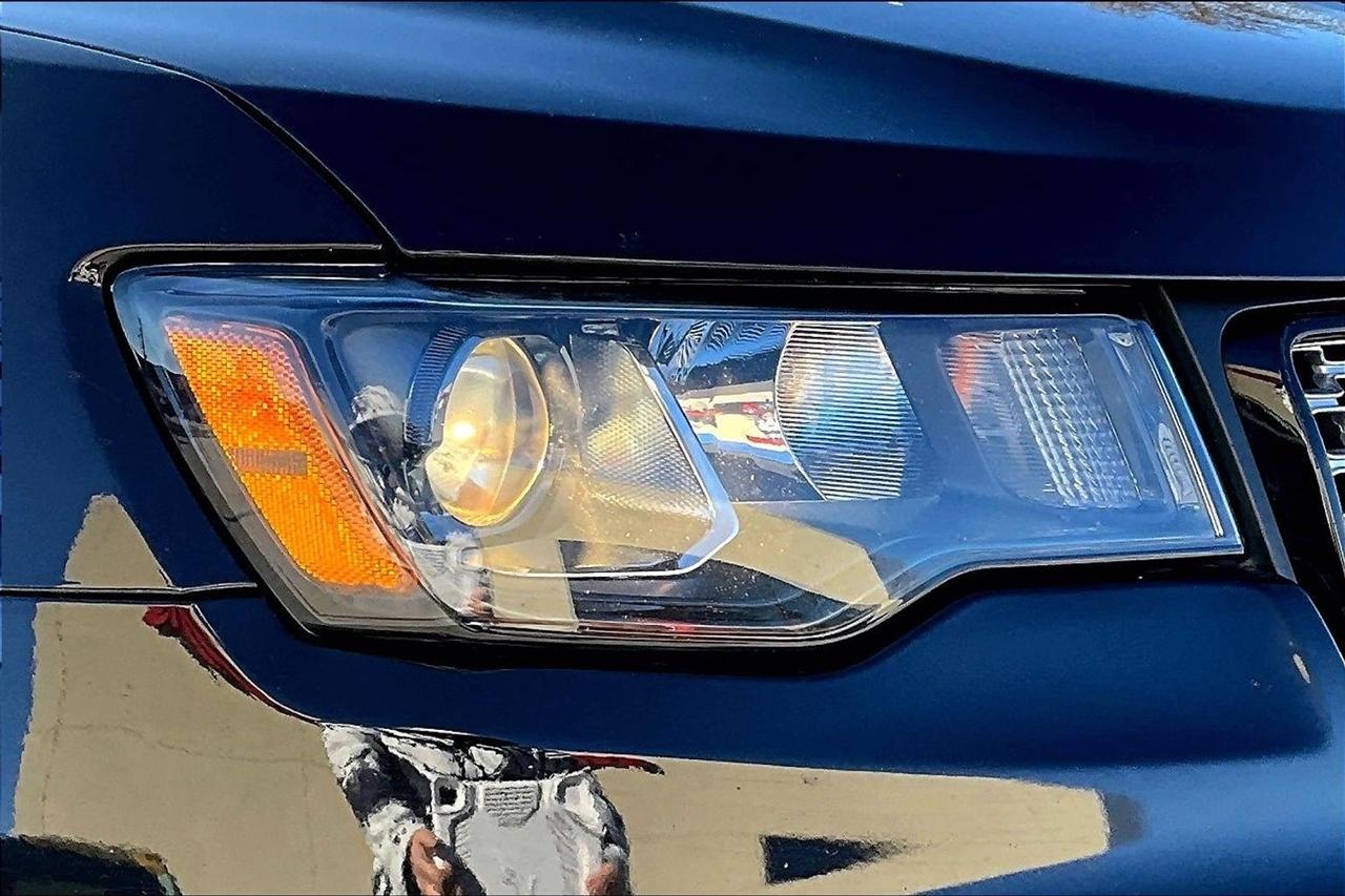 Jeep Grand Cherokee Laredo X 4x4 2021