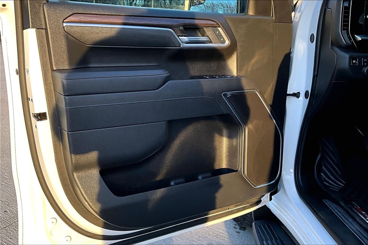 Chevrolet Silverado 1500  2025