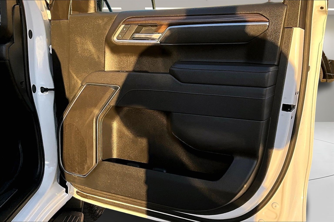 Chevrolet Silverado 1500  2025