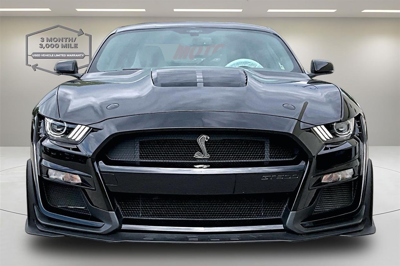 Ford Mustang  2021