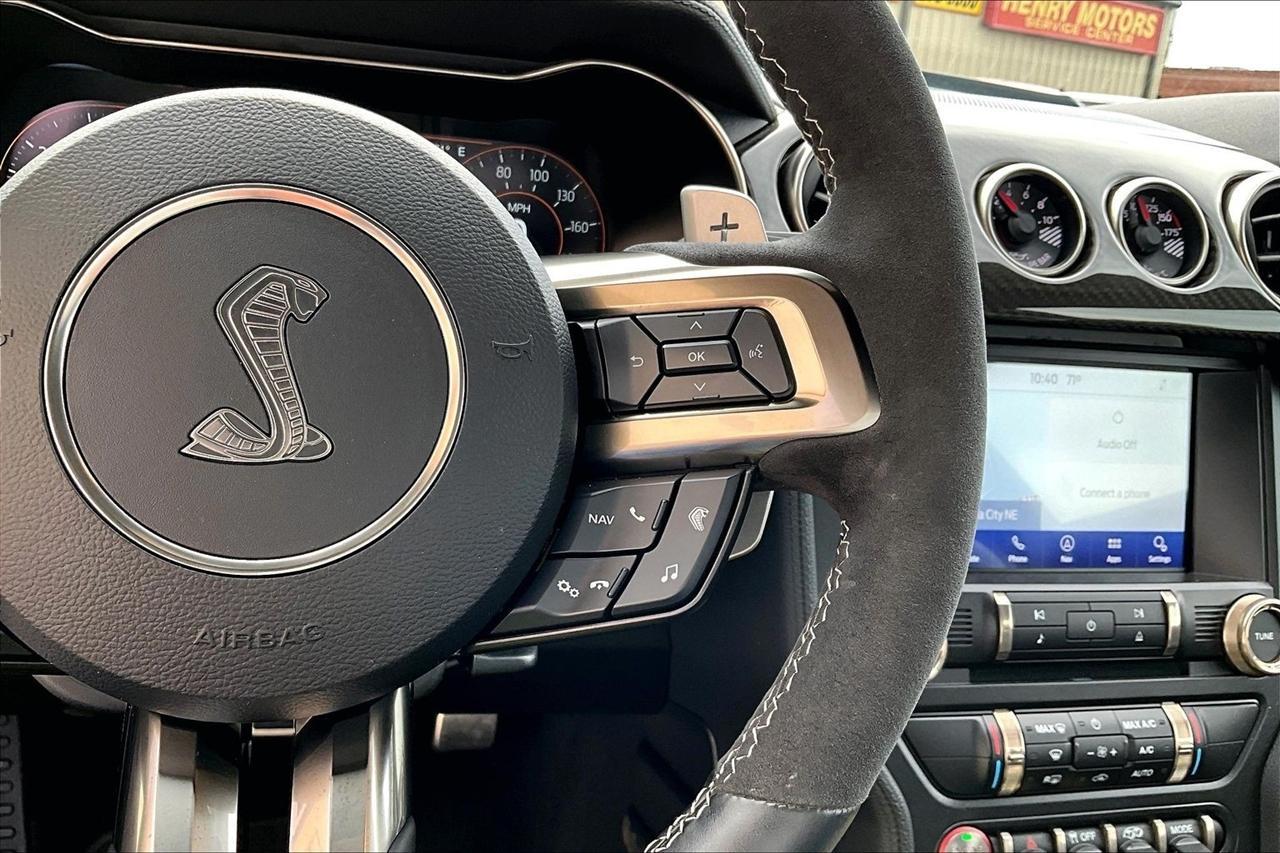 Ford Mustang  2021