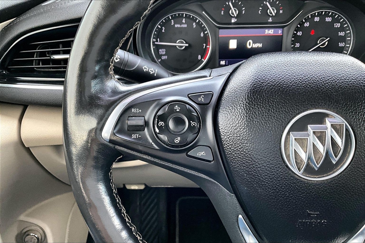 Buick Regal TourX 5dr Wgn Essence AWD 2018