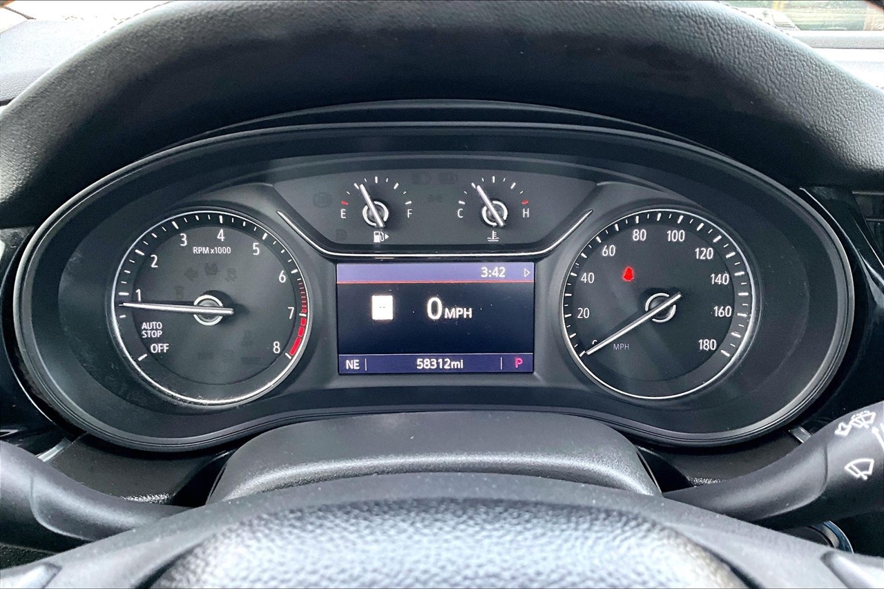 Buick Regal TourX 5dr Wgn Essence AWD 2018