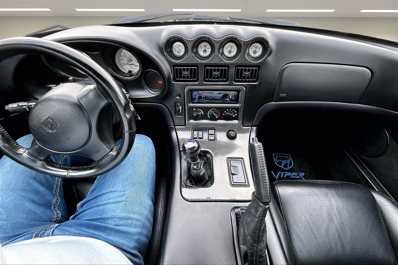 Dodge Viper 2dr GTS Coupe 1996