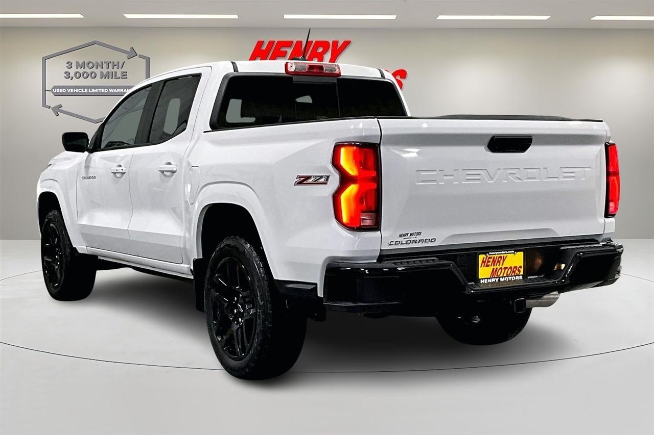 Chevrolet Colorado 4WD Crew Cab Z71 2024