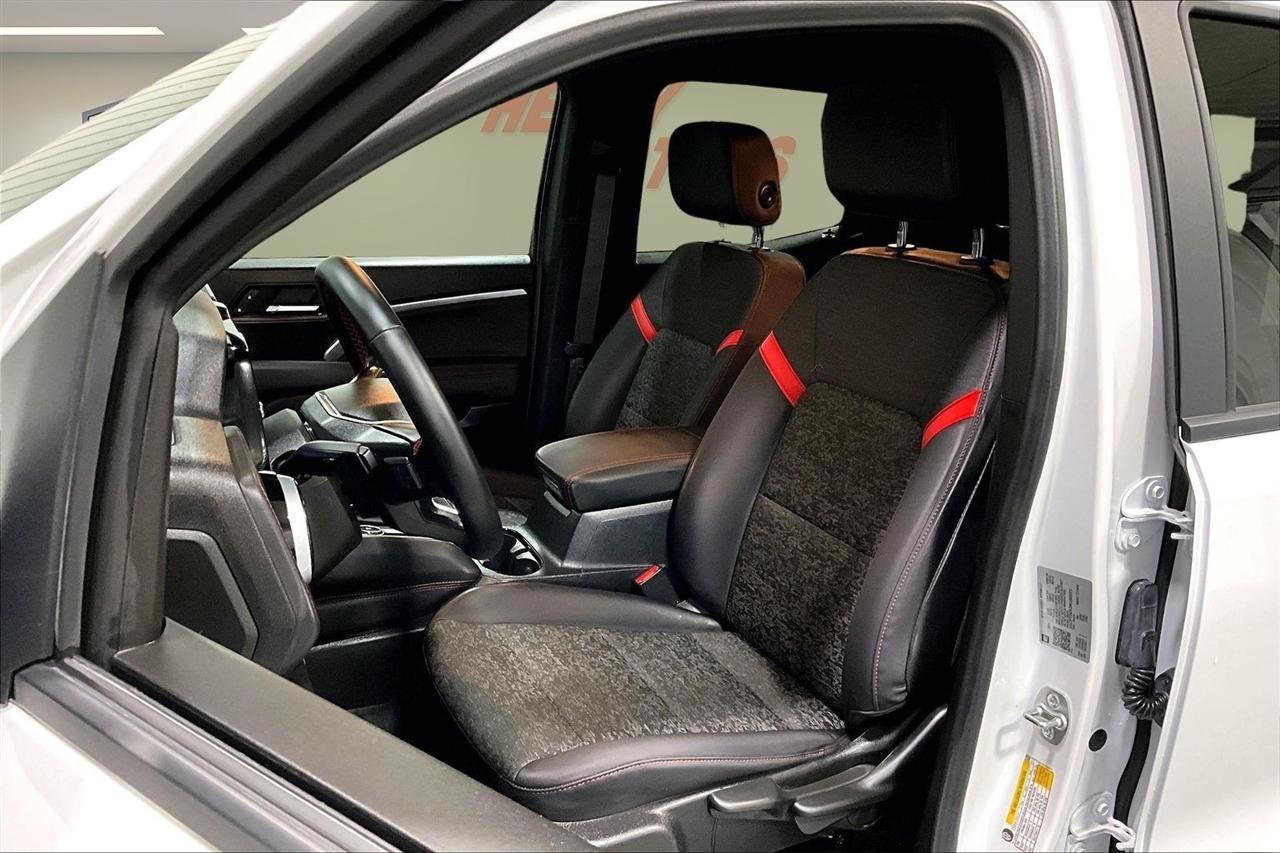 Chevrolet Colorado 4WD Crew Cab Z71 2024