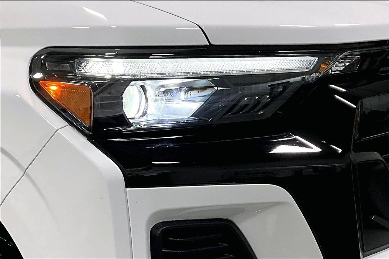 Chevrolet Colorado 4WD Crew Cab Z71 2024