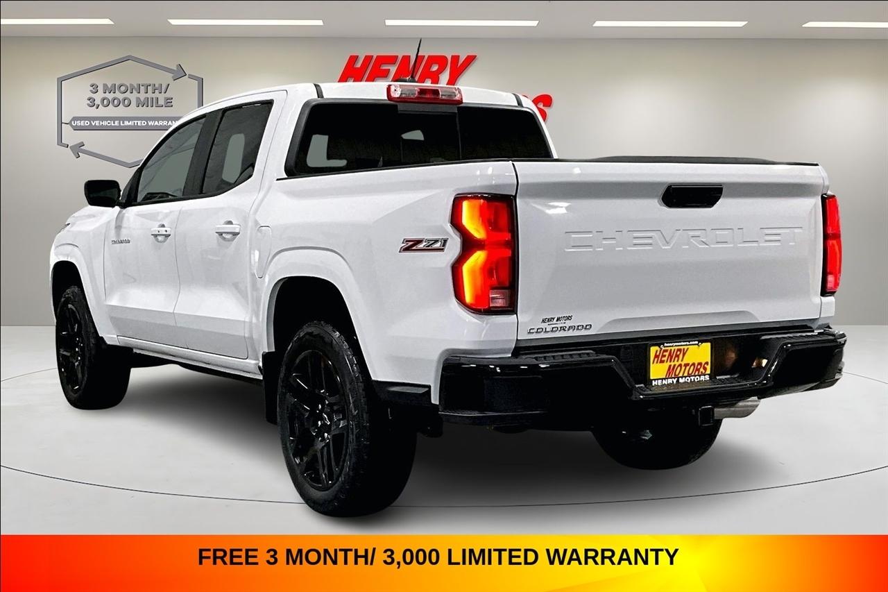 Chevrolet Colorado 4WD Crew Cab Z71 2024